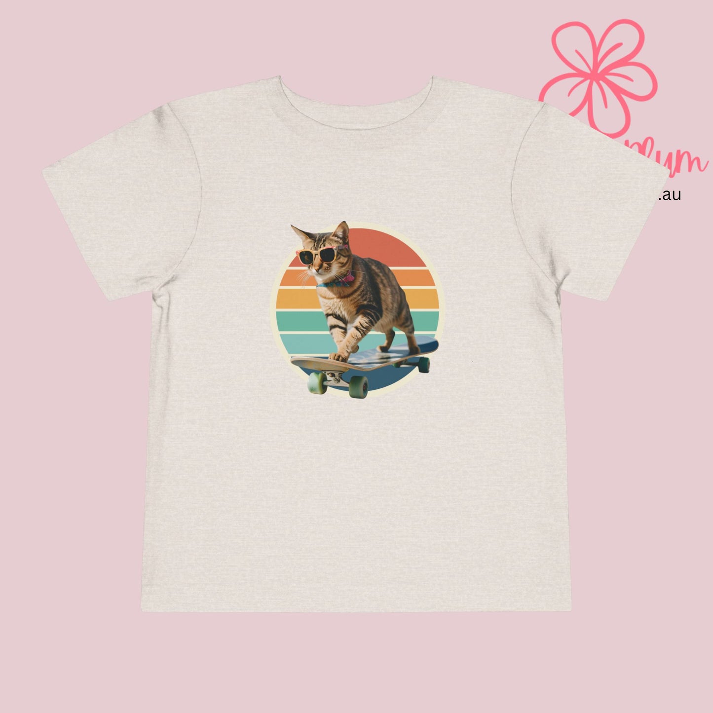 Toddler cat on a skateboard Short Sleeve Tee