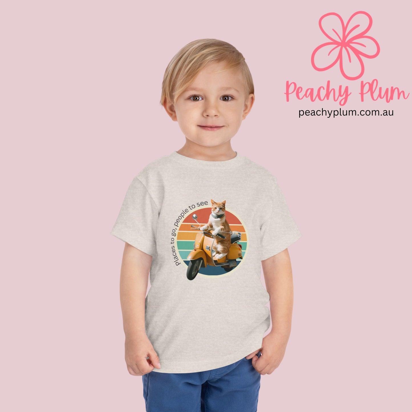 Places to go, people to see Toddler cat on a scooter Short Sleeve Tee